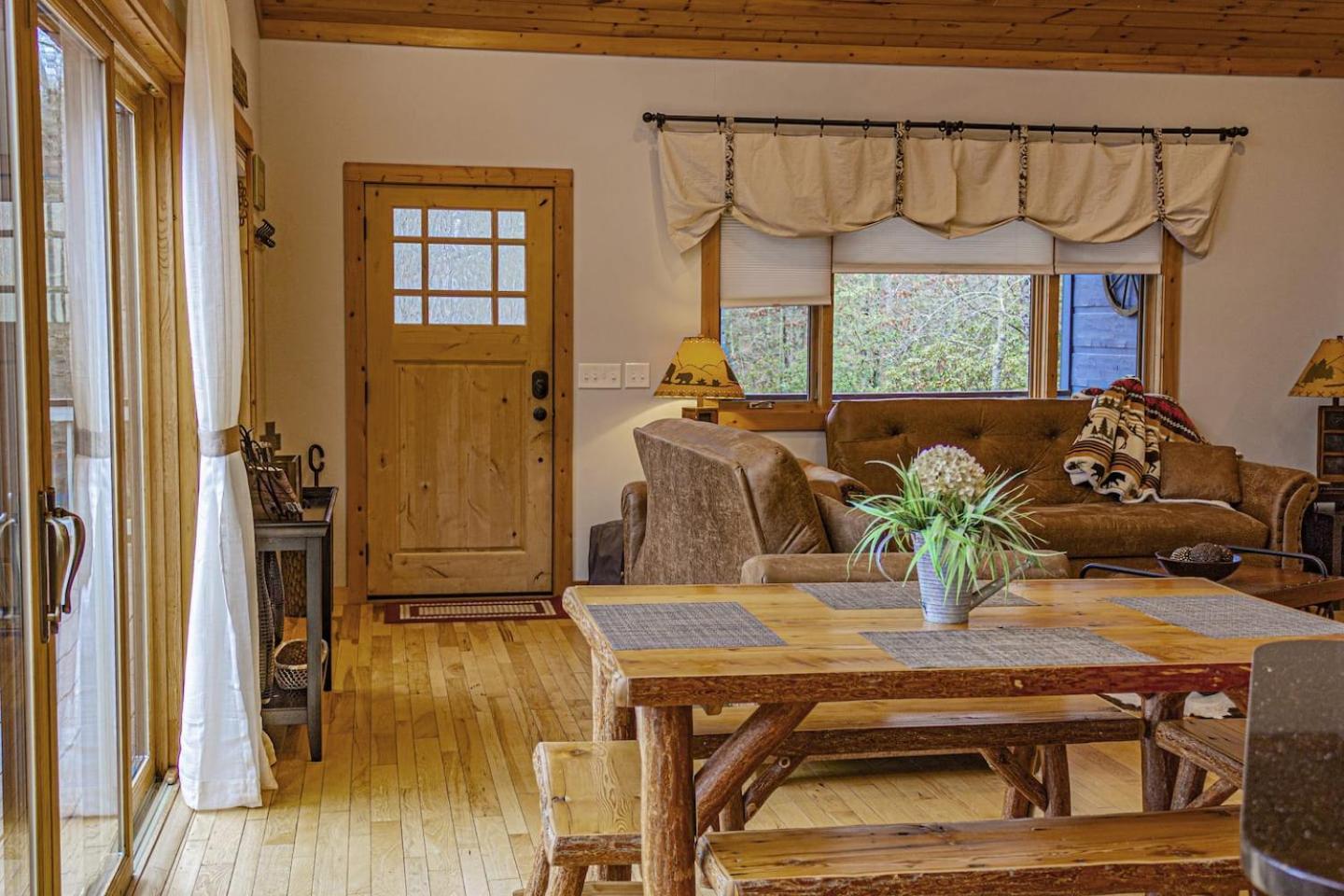Serene Mountain And Sunset Views 3Bd Cabin Франклин Экстерьер фото