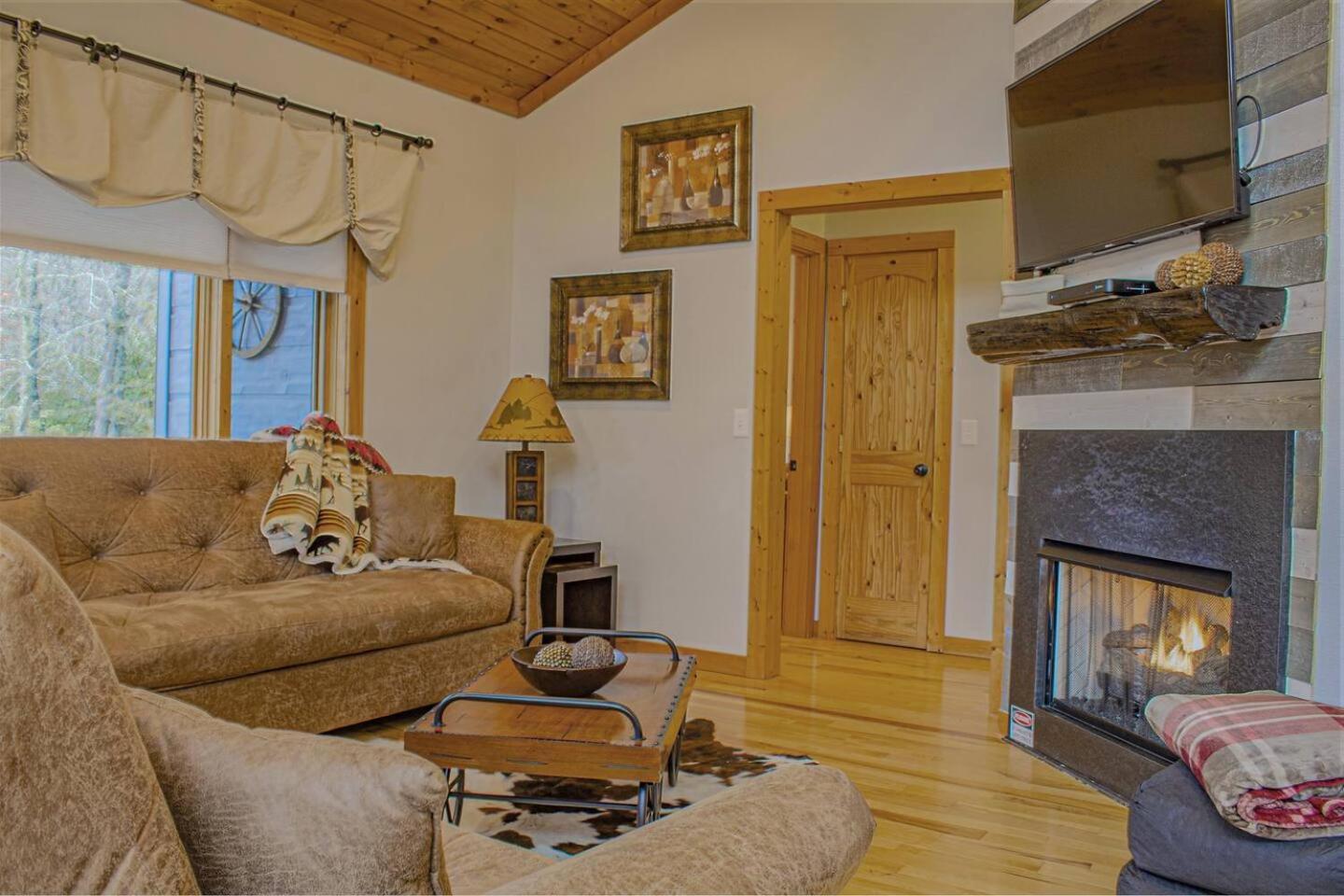 Serene Mountain And Sunset Views 3Bd Cabin Франклин Экстерьер фото